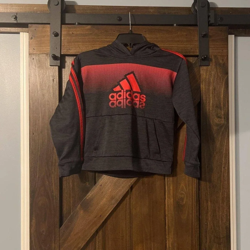 Adidas Boys Small 8 Hoodie Charcoal Grey Red Gradient Logo‎ 3 Stripe Pullover - Picture 6 of 6